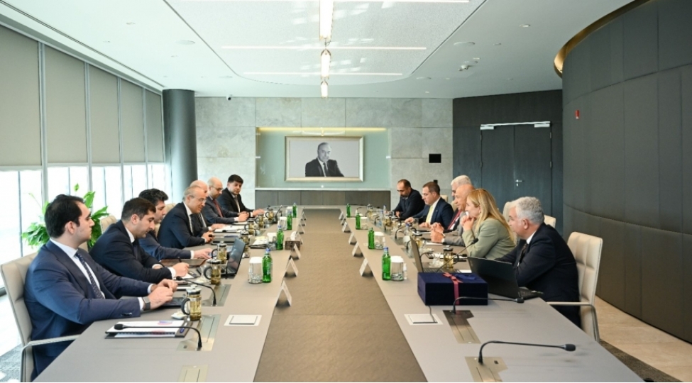 turkiyenin-limak-group-shirketinin-rehberliyi-azerbaycanin-elverishli-ishguzar-ve-investisiya-muhiti-barede-melumatlandirilib