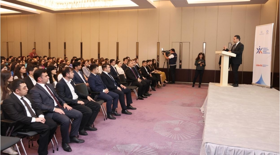 vuqar-eliyev-klik-proqrami-yeni-nesil-konullu-liderlerin-yetishdirilmesine-xidmet-edir
