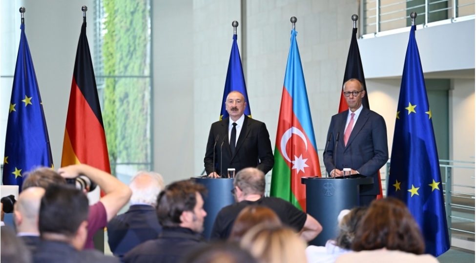 prezident-ilham-eliyev-ve-federal-kansler-fridrix-merts-metbuata-beyanatlarla-chixish-edibler-yenilenibfoto