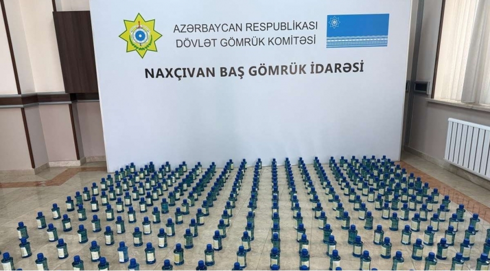 naxchivandan-tranzit-kechmekle-yuk-aparan-mashinda-53-kq-narkotik-tapilib-video