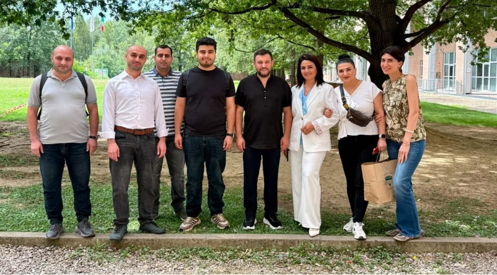 kend-teserrufati-nazirliyinin-emekdashi-italiyada-aemqet-proqrami-uzre-phd-elmi-derecesi-alan-ilk-azerbaycanli-qadin-olub