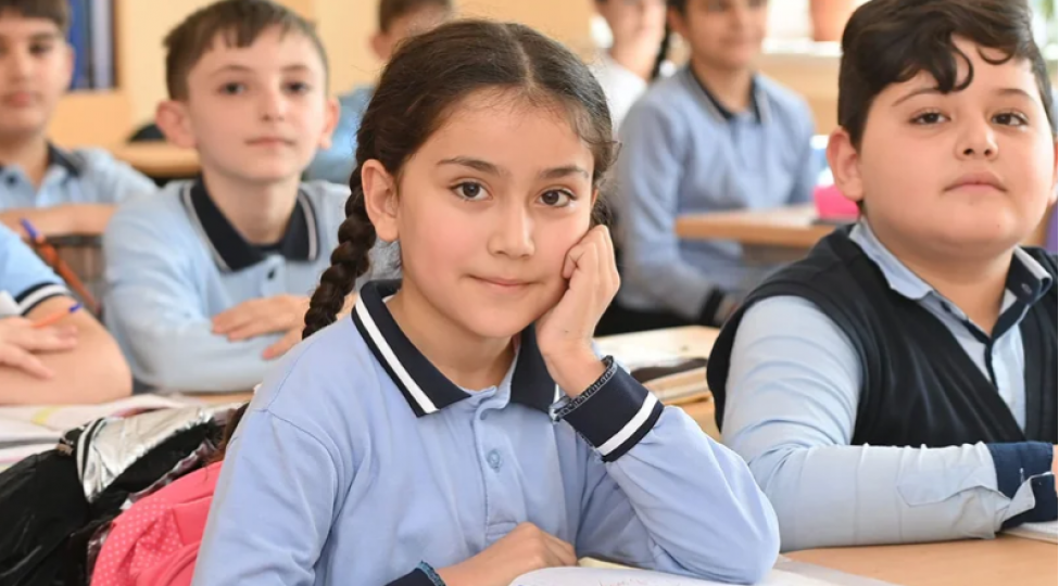 5-mektebe-tedrisi-diger-dilde-aparilan-bolmeler-uzre-serbest-qebul-bashlayir