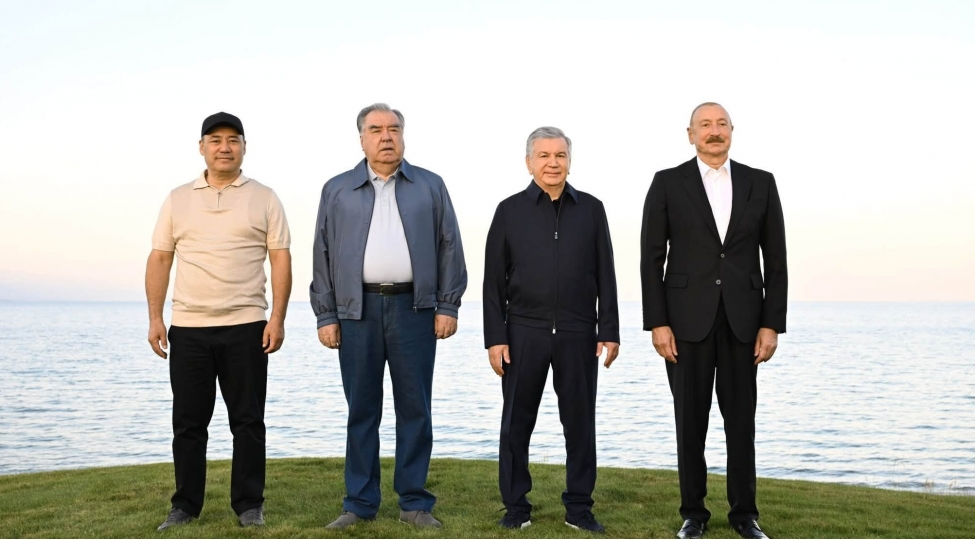 prezident-ilham-eliyev-qirgizistan-ozbekistan-ve-tacikistan-prezidentleri-ile-birlikde-cholpon-ata-sheherinde-qolf-klubun-achilishinda-ishtirak-edib