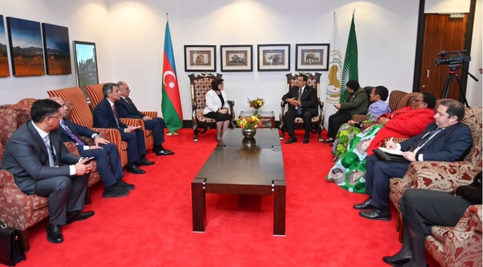 pan-afrika-parlamentinin-prezidenti-azerbaycan-afrika-olkeleri-uchun-etibarli-terefdashdir