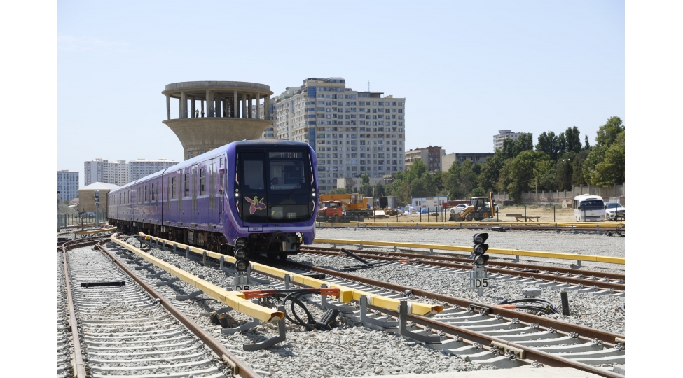 baki-metropoliteninde-strateji-addim-dernegul-elektrik-deposu-qismen-istismara-verildi