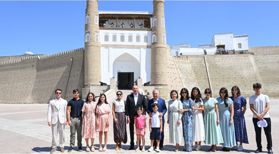 seide-mirziyoyeva-ozbekistan-ve-azerbaycani-xususi-dostluq-munasibetleri-baglayir