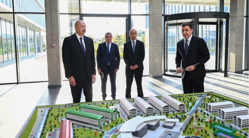 prezident-ilham-eliyev-sabahcity-innovasiya-sheherciyinin-birinci-merhelesinin-achilishinda-ishtirak-edib