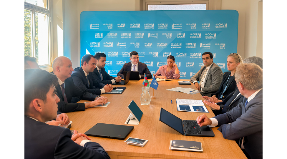 azcon-holding-in-icrachi-direktoru-shahin-babayev-bmt-nin-avropa-uzre-iqtisadi-komissiyasinin-icrachi-katibinin-muavini-ile-gorush-kechirib
