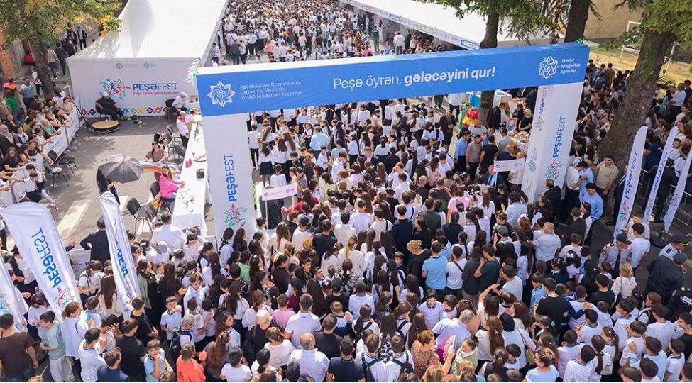 novbeti-peshefest-qaxda-kechirildi