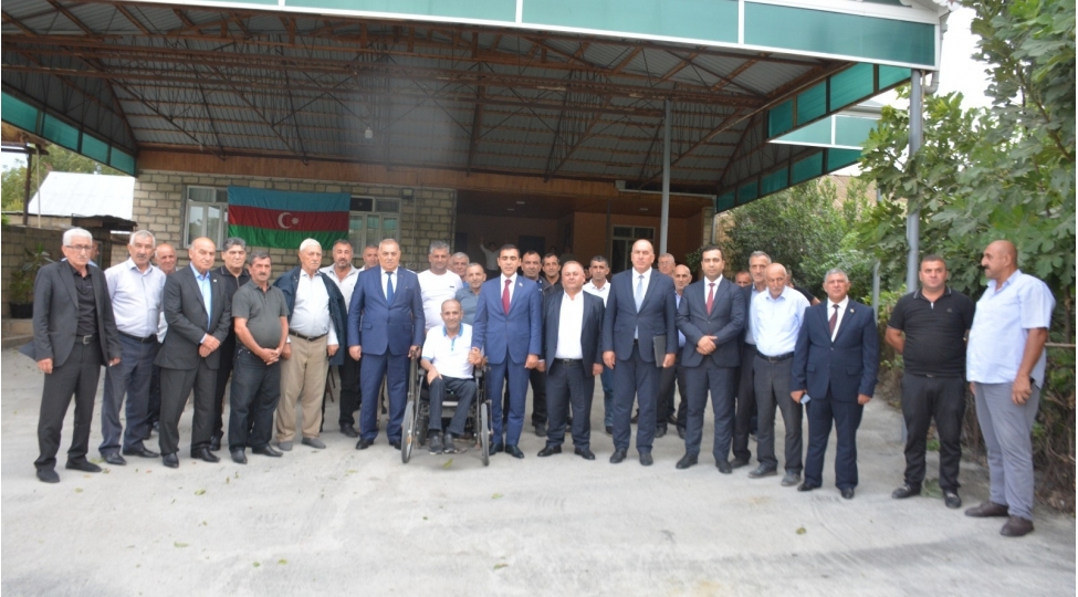 millet-vekili-terterde-qazini-ziyaret-edib