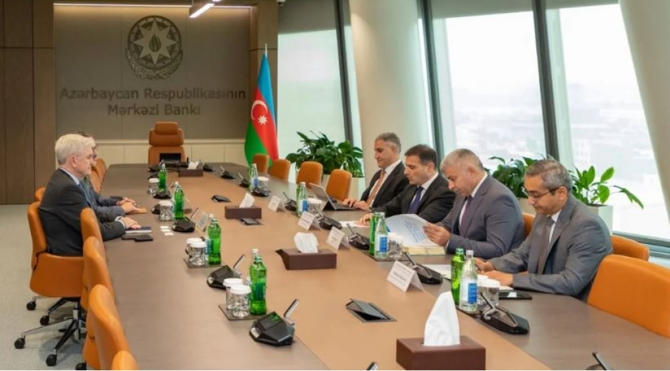 merkezi-bank-citigroupla-valyuta-ehtiyatlarinin-idareedilmesini-muzakire-edib