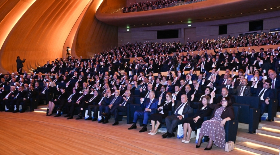 yeni-azerbaycan-partiyasinin-nizamnamesine-teklif-edilen-deyishiklikler-tesdiqlenib