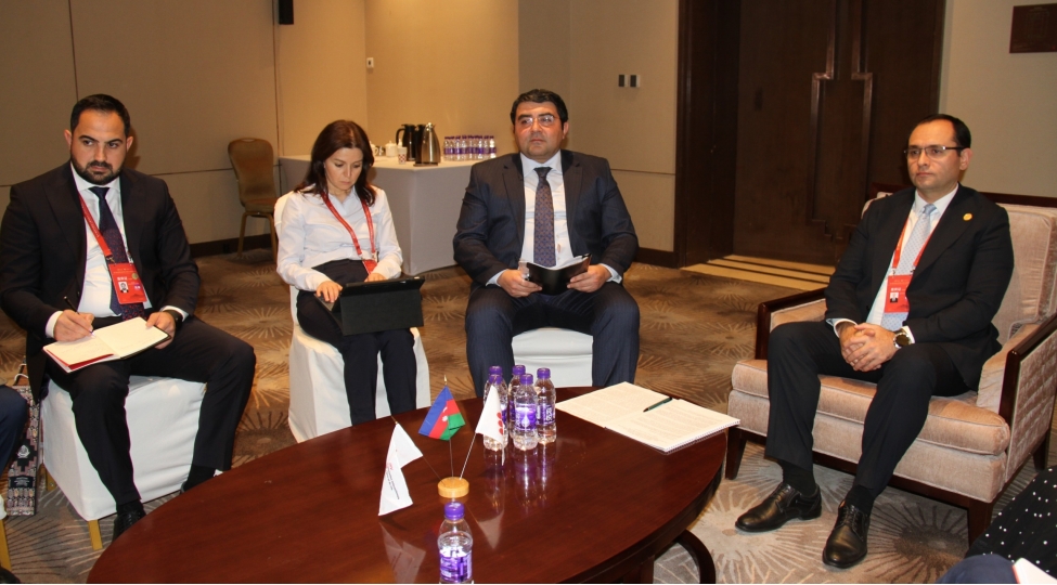 azerbaycanla-beynelxalq-uzumchuluk-ve-sherabchiliq-teshkilatinin-emekdashliq-meseleleri-muzakire-olunub