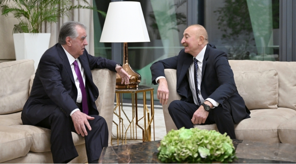 prezident-ilham-eliyev-tacikistan-prezidenti-ile-gorushub