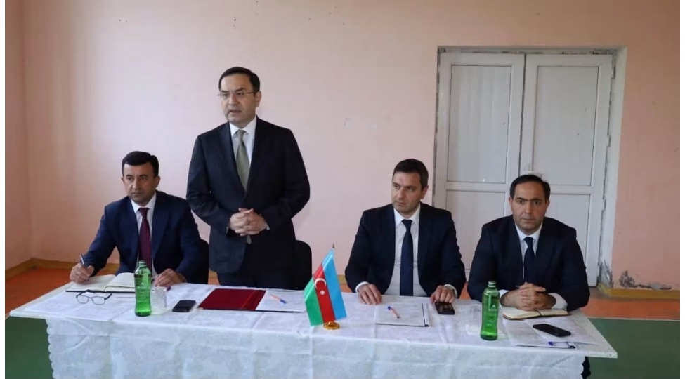 vetendashlarla-novbeti-seyyar-qebul-kechirilib