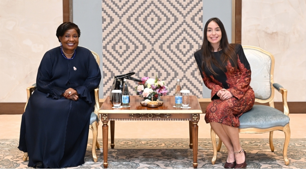 leyla-eliyeva-semerqendde-zimbabvenin-birinci-xanimi-ile-gorushub