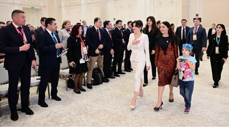 Leyla Əliyeva beynəlxalq tədbirdə uşaqlarda onkoloji xəstəliklərlə mübarizədə qlobal əməkdaşlığın əhəmiyyətinə diqqət çəkib VİDEO