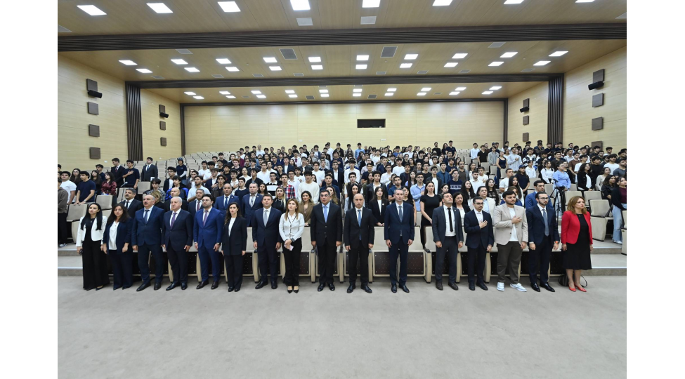 elm-ve-tehsil-naziri-sabah-proqraminin-telebeleri-ile-gorushub