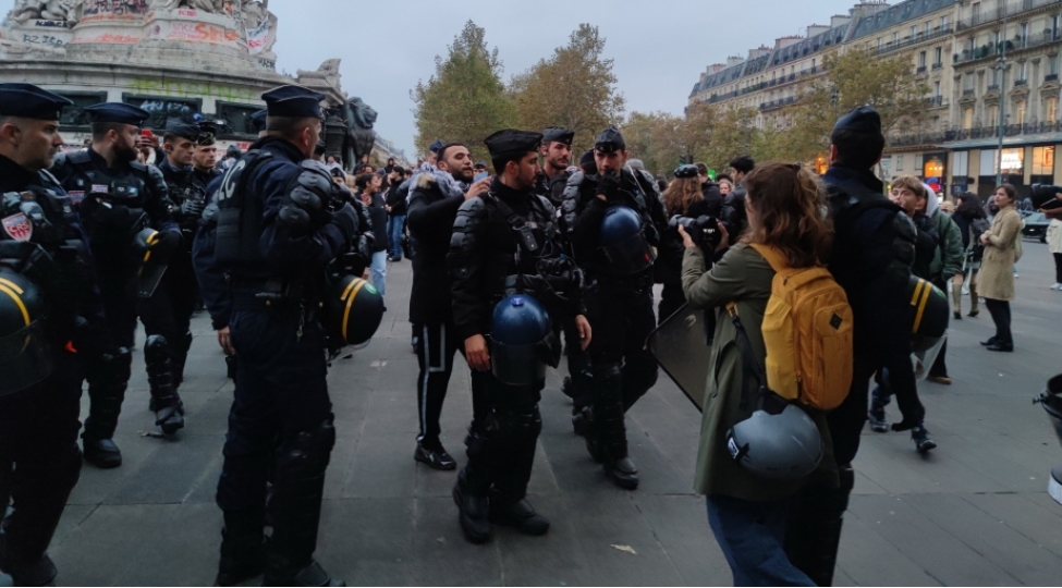 fransada-zorakiliq-ve-dagintilardan-sonra-paris-ve-lionda-numayishler-qadagan-edilib