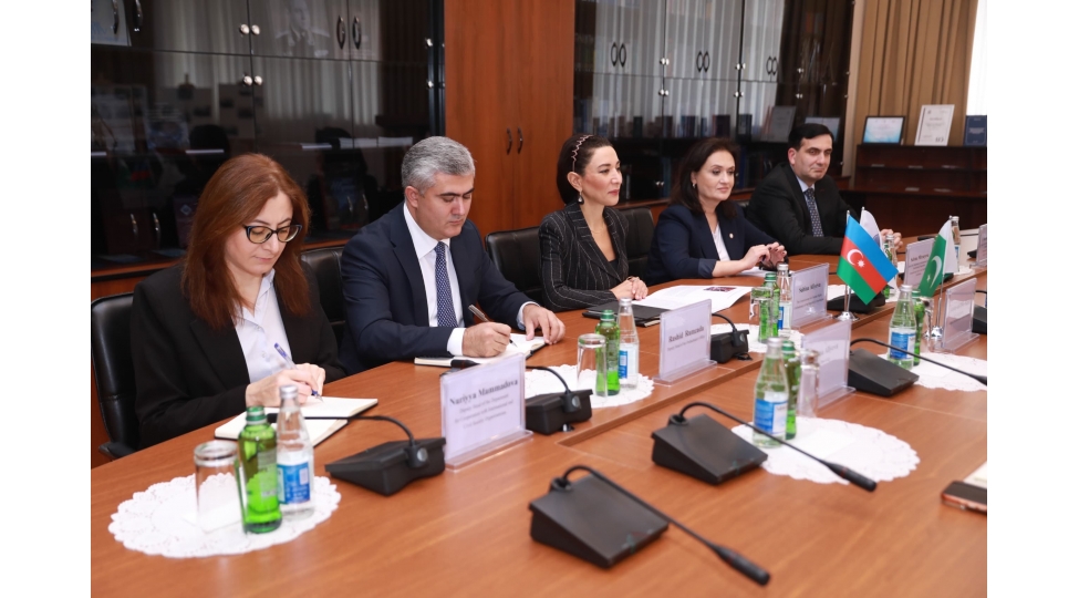 ombudsman-sebine-eliyeva-pakistanin-federal-konstitusiya-mehkemesinin-sedri-ile-gorushub