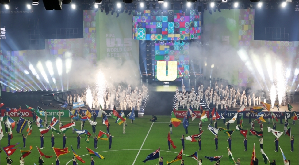 Bakıda 15 yaşadək futbolçular arasında dünya çempionatı və festivalının açılış mərasimi keçirilib - 