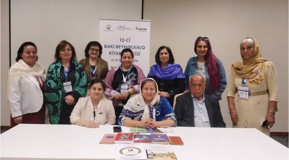 xii-baki-beynelxalq-kitab-sergisinde-mirvarid-dilbazinin-poeziya-dunyasi-adli-edebi-tedbir-kechirildi