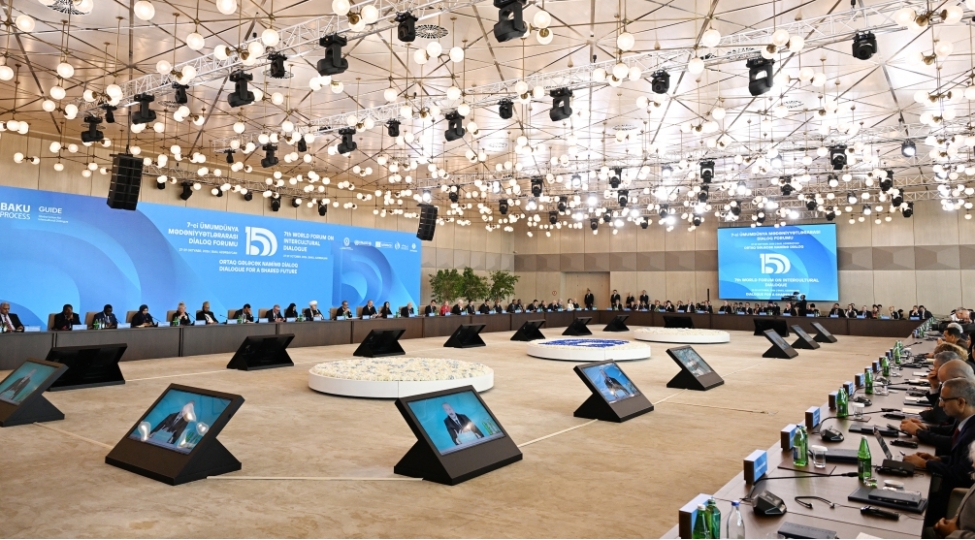 vii-dialoq-forumu-beynelxalq-teshkilatlarin-ve-nazirlerin-xususi-birge-sessiyasi-ishe-bashlayib